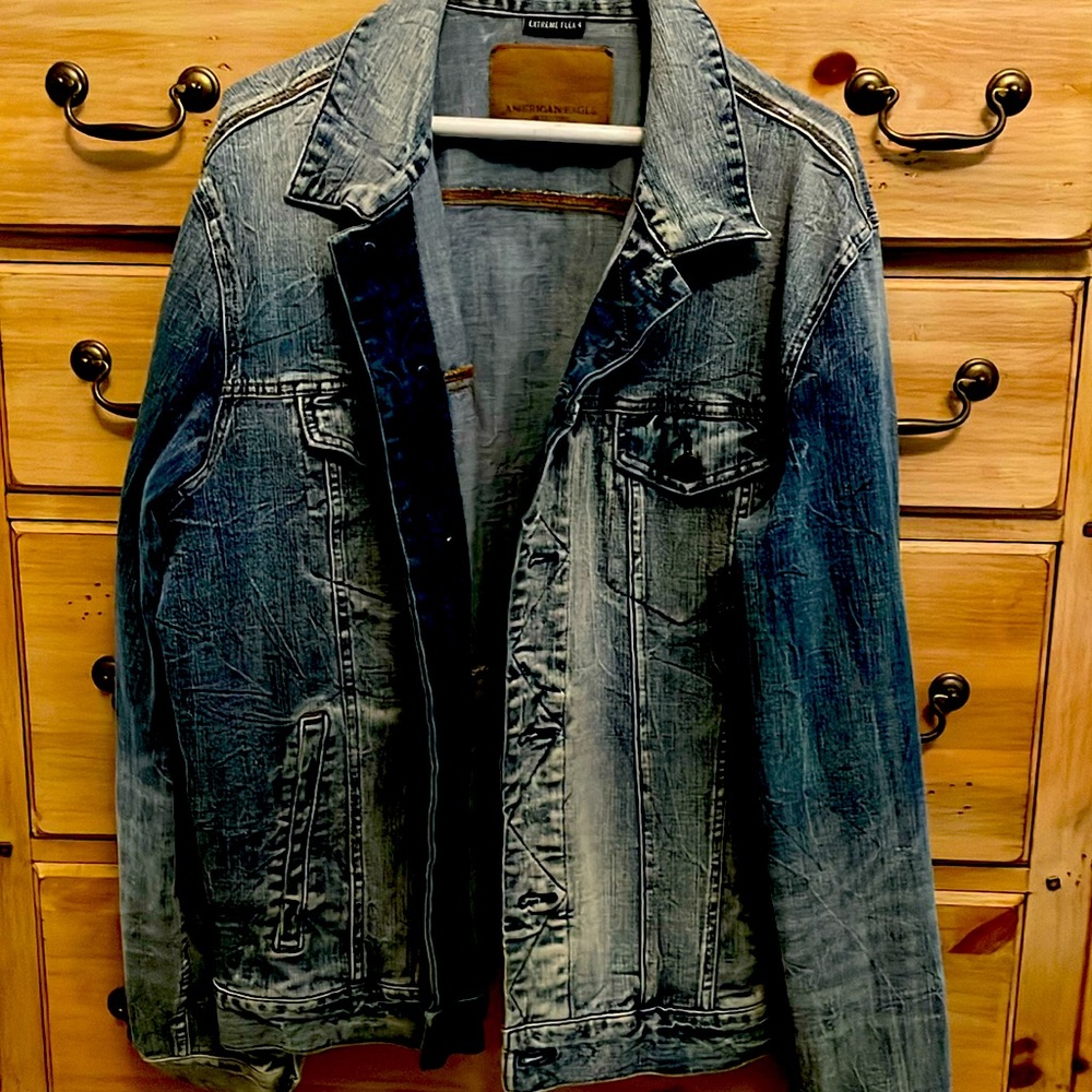 Mens American Eagle size XL extreme flex Jean jacket